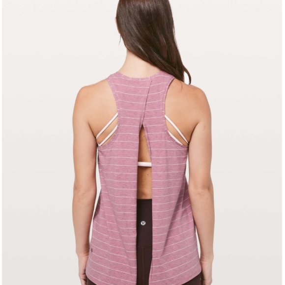 Lululemon 'All tied up' Tanks - Picture 3 of 5